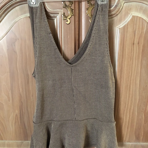 Papaya brown stripe tank top - Picture 3 of 4